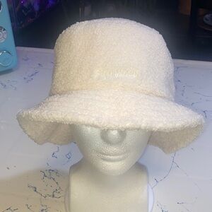 Steve Madden Textured Cream Hat